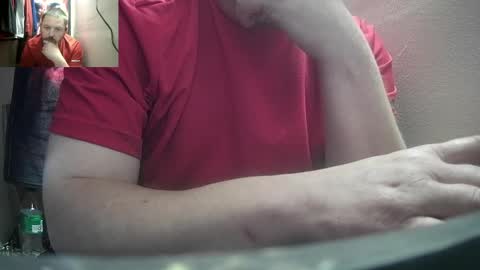 Snapshot of budsonly33 chatting on January 28, 10:23 am budsonly33 online show from January 28, 10:23 am