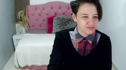 bug2025 online show from April 18, 11:25 am