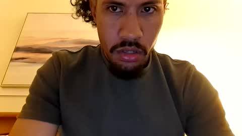 Snapshot of bulaboy27 chatting on September 25, 11:36 am meaty man online show from September 25, 11:36 am