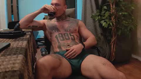 Dmitriy  online show from September 19, 9:37 pm