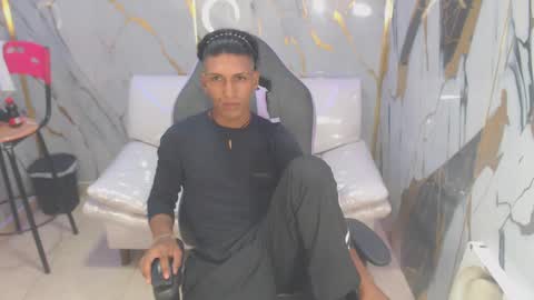 bull_cam online show from September 10, 6:30 pm