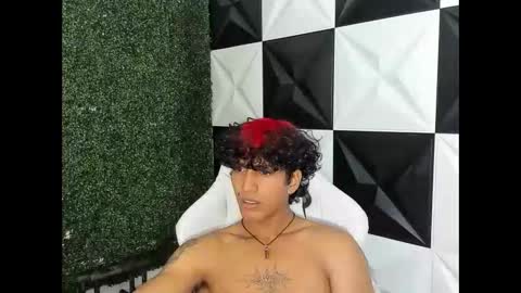 bull_cam online show from December 22, 5:32 pm