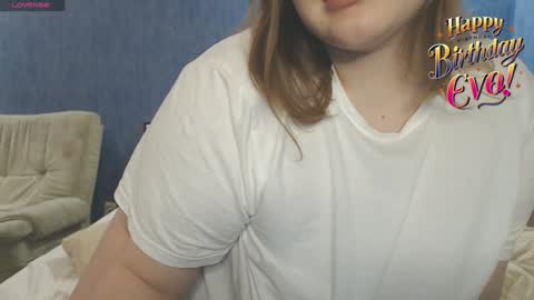 Snapshot of bull_cock_ chatting on December 18, 11:30 pm Eva 22 and Anton 24 PVT IS OPENED 60min online show from December 18, 11:30 pm