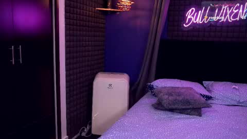 Bunny and The Rock online show from March 14, 12:28 am