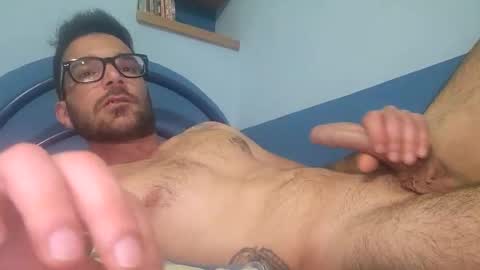 Bullboy9292 online show from April 12, 9:42 pm