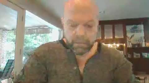 Snapshot of bulldog302w chatting on January 22, 1:00 pm bulldog302w online show from January 22, 1:00 pm