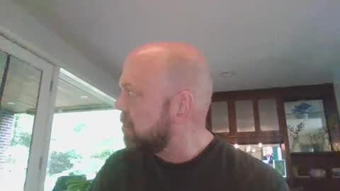 Snapshot of bulldog302w chatting on May 19, 12:22 pm bulldog302w online show from May 19, 12:22 pm