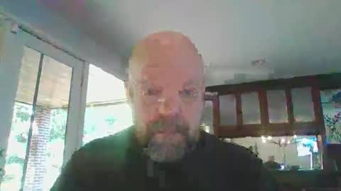 Snapshot of bulldog302w chatting on June 4, 1:06 pm bulldog302w online show from June 4, 1:06 pm