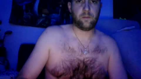 bumlover4567 online show from January 3, 8:32 am