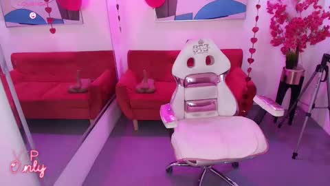 Bunnie online show from February 13, 12:23 pm