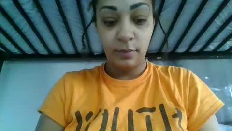 Snapshot of bunniebai chatting on February 23, 5:39 pm bunniebai online show from February 23, 5:39 pm