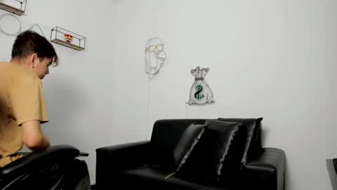 Snapshot of bunny_maxxi chatting on November 24, 12:16 pm bunny online show from November 24, 12:16 pm