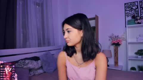 Aria online show from November 6, 8:04 am