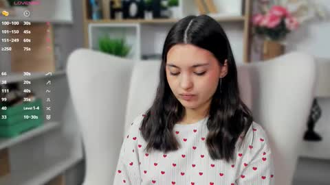 Aria online show from March 18, 7:11 am