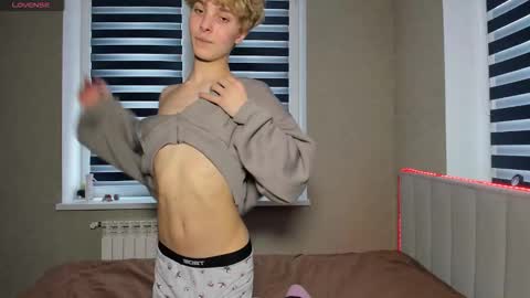 BunnyBlush online show from February 11, 9:58 am