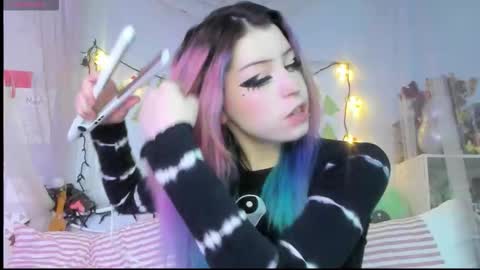 bunnyislewd online show from December 17, 5:35 am