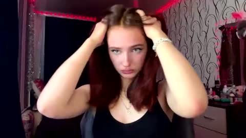 Snapshot of bunnytrussel chatting on July 3, 9:05 am Bella online show from July 3, 9:05 am