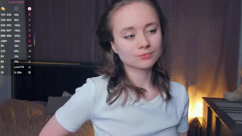 Lizy online show from April 10, 7:51 pm