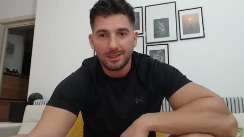 Snapshot of bunzdanny chatting on October 5, 4:38 pm BunzDanny online show from October 5, 4:38 pm