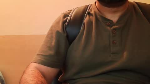 Hairy Arabian online show from December 27, 7:03 pm