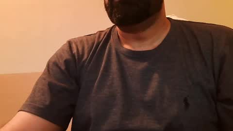 Hairy Arabian online show from January 1, 11:07 pm