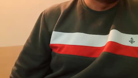 Hairy Arabian online show from January 3, 4:16 pm