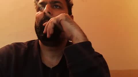 Hairy Arabian online show from January 9, 5:34 am