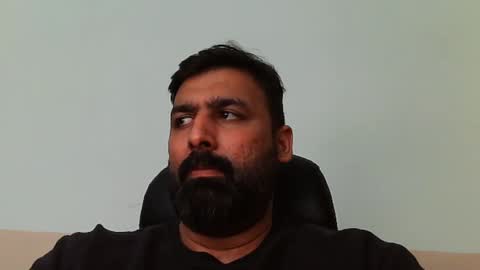 Hairy Arabian online show from January 28, 3:35 pm