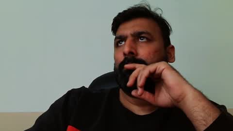 Hairy Arabian online show from January 29, 5:09 am