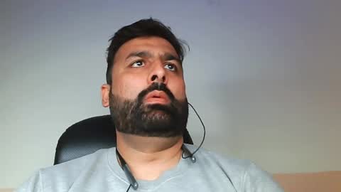 Hairy Arabian online show from February 26, 3:42 am