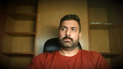 Hairy Arabian online show from October 17, 9:45 am