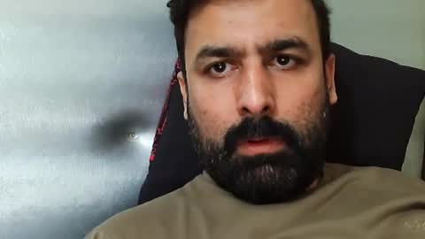 Hairy Arabian online show from December 15, 3:33 am