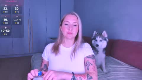 Snapshot of burn_lissa chatting on July 16, 7:42 pm Lissa online show from July 16, 7:42 pm