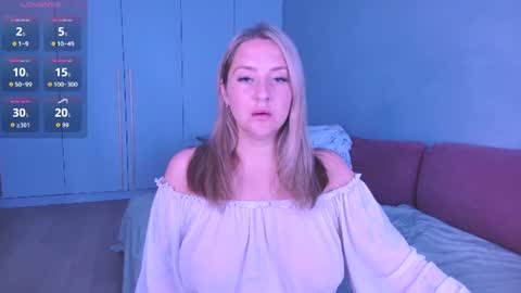 Snapshot of burn_lissa chatting on July 17, 9:49 am Lissa online show from July 17, 9:49 am