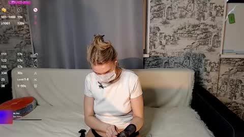 burning_g1rl online show from March 2, 6:59 pm