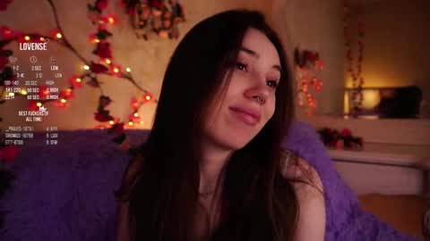 Snapshot of burnletitallburn chatting on January 9, 2:36 am Jessica online show from January 9, 2:36 am