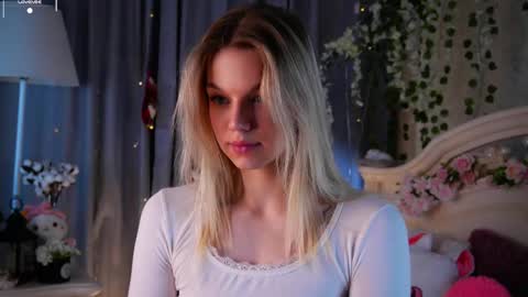 Snapshot of burnletitallburn chatting on January 10, 2:41 pm Jessica online show from January 10, 2:41 pm