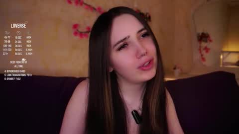 Snapshot of burnletitallburn chatting on February 11, 3:55 am Jessica online show from February 11, 3:55 am