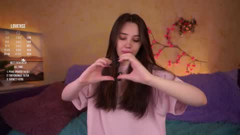 Snapshot of burnletitallburn chatting on April 2, 3:26 am Jessica online show from April 2, 3:26 am