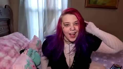 lilly online show from March 22, 10:35 pm