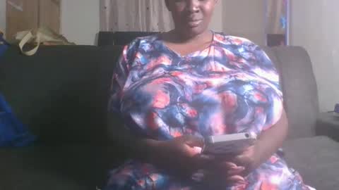 Snapshot of burstysasha chatting on November 12, 5:24 pm burstysasha online show from November 12, 5:24 pm