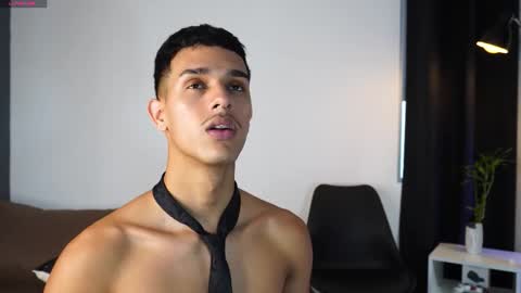 Buster independent model online show from March 29, 10:32 pm