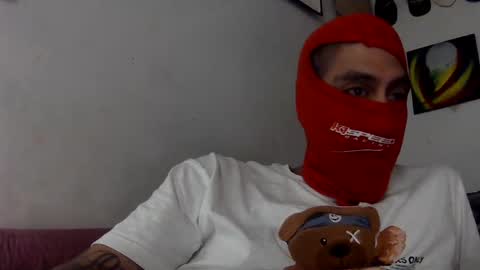 Snapshot of bustnfatloads2 chatting on October 21, 6:36 am bustnfatloads2 online show from October 21, 6:36 am