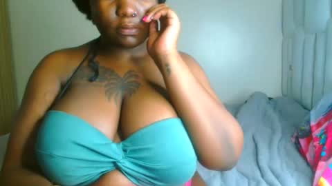 busty_mellons69 online show from March 12, 10:43 am