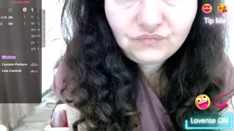 Emma online show from December 17, 8:20 am