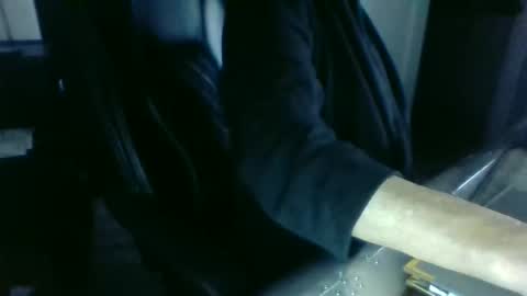 Snapshot of butslutt2 chatting on March 12, 1:06 pm butslutt2 online show from March 12, 1:06 pm