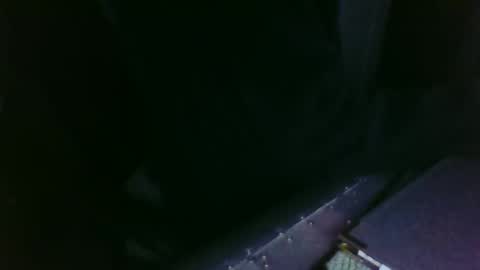 Snapshot of butslutt2 chatting on March 16, 11:25 am butslutt2 online show from March 16, 11:25 am