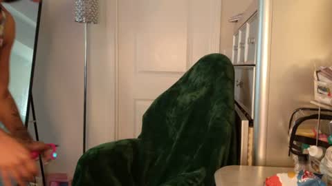 butterfly booty online show from June 27, 6:46 pm