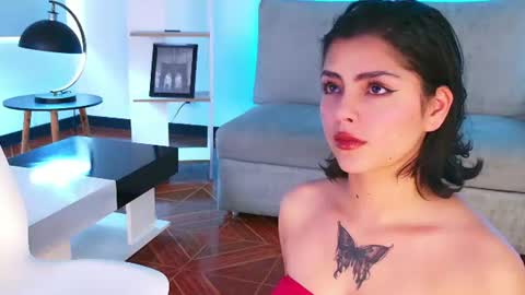 Lia Butterfly  online show from June 25, 7:51 pm