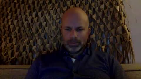 Snapshot of buurman1982isback chatting on October 25, 10:15 pm buurman1982isback online show from October 25, 10:15 pm